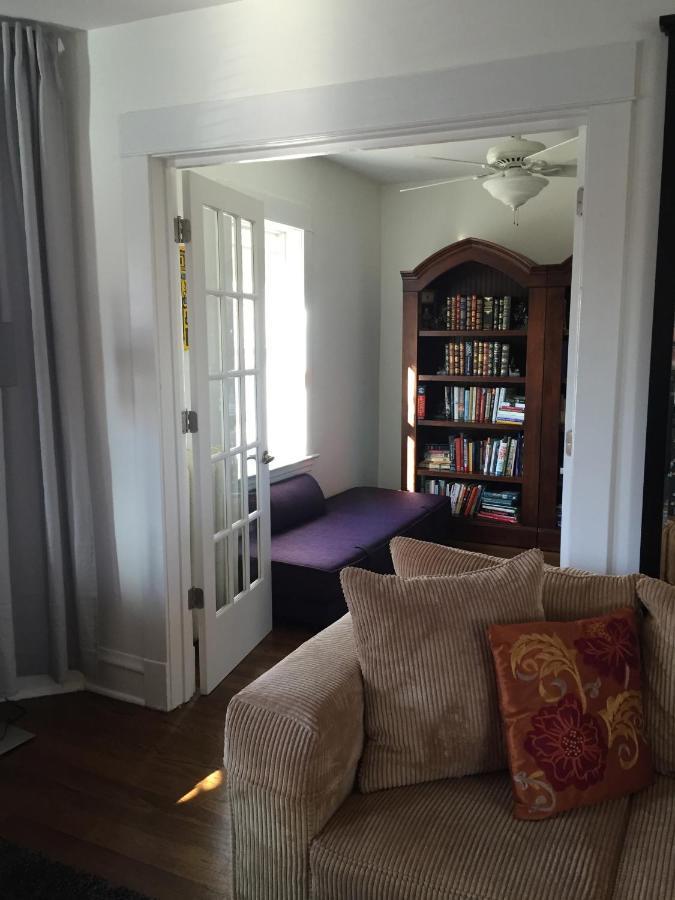 Apartament Oak Park Beauties - Tree Lined Streets - Walkable Zewnętrze zdjęcie